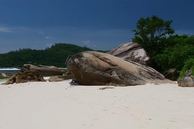 Beautiful island tour 5-6 hours | Mahé, Seychelles | Private Tour - Beaches in the southwest: choose carefully
