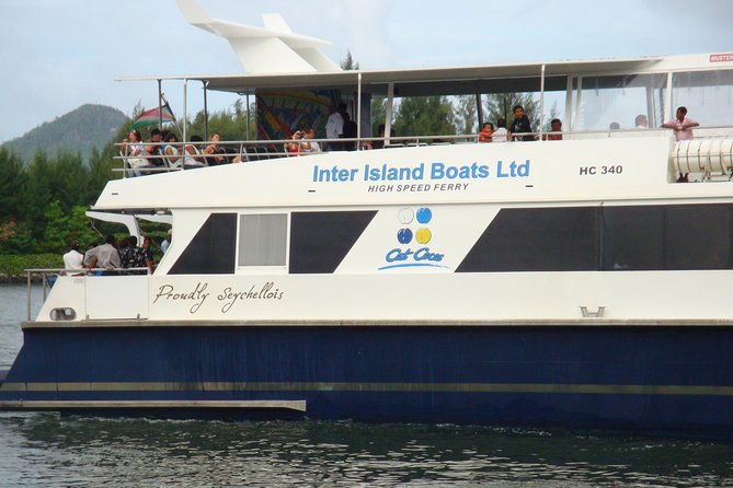 Cat Cocos: Mahe to La Digue Island Fast Ferry - Changing at Praslin before La Digue