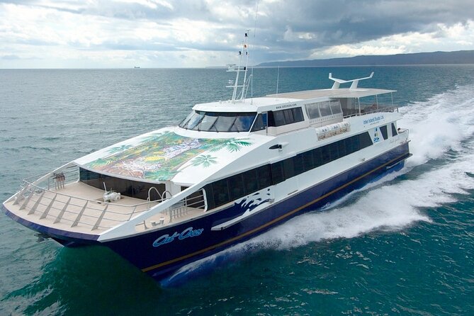 Cat Cocos: Praslin Island to Mahe Island Fast Ferry - One hour across open water