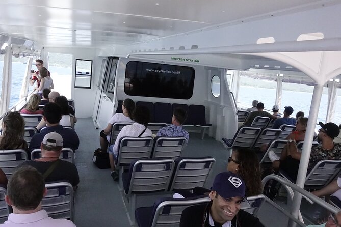 Cat Rose: Praslin Island / La Digue Island Fast Ferry - Baggage rules and what they mean