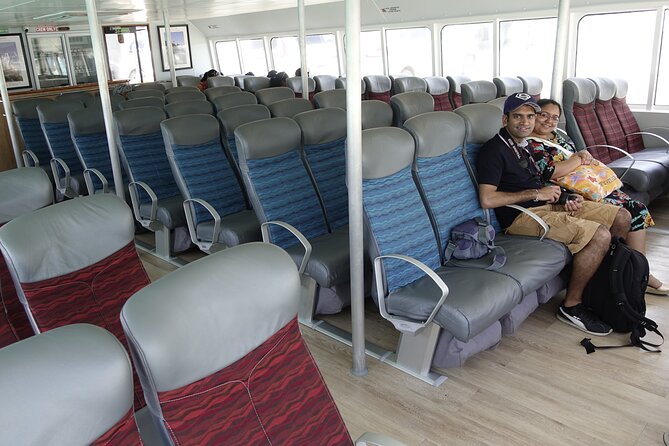 Cat Rose: Praslin Island / La Digue Island Fast Ferry - The 15-minute ride to La Digue