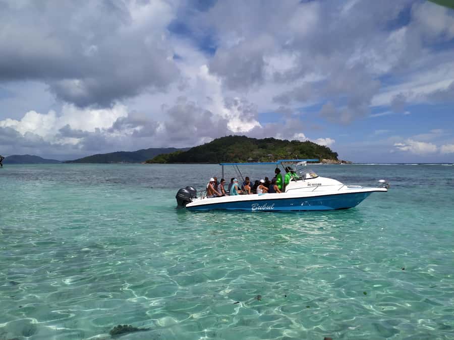 Curieuse Guided Tour, St Pierre, BBQ & 2 Snorkel Stops - The one-hour Curieuse trail