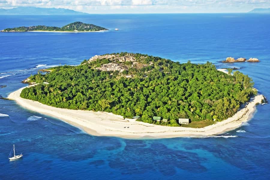 From Praslin: Cousin, Curieuse & St Pierre Islands Day Tour - Starting from Praslin and crossing to Cousin