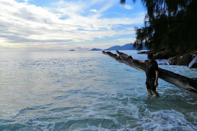 Island tour with the beach buggy - Mission Lodge for the big island view