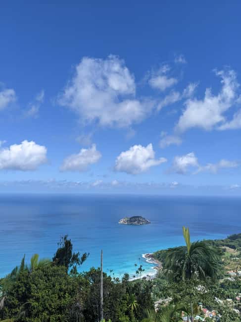 Jungle Adventure Hike:Climb, Waterfall, Discover Seychelles! - Gorilla Rock and the big southern view