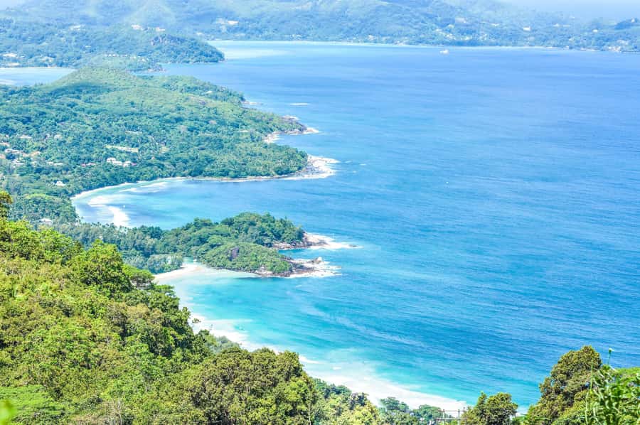 Mahe Island: Private Mahe Island Tour - Tea Factory and Rum Distillery Stops