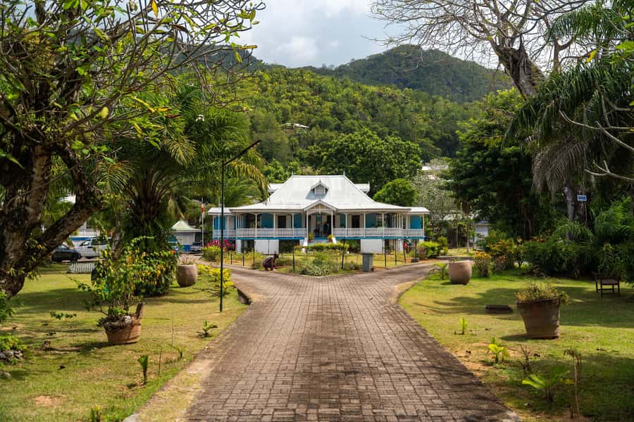 Mahé: Wild South Discovery Trip with Local Lunch - Transport, pickup points, and the real timing of the day