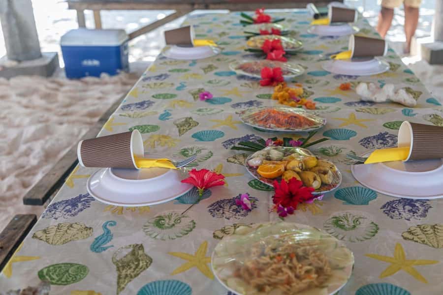 Praslin: Sister & Coco Island Full-Day Cruise and Creole BBQ - Coco and Félicité in the afternoon