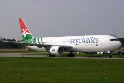 Private ARRIVAL Transfer from Seychelles Airport to any Hotels in Mah&eacute;