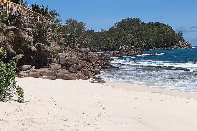 Private Day Tour in Seychelles - Anse Takamaka and the southwest coast