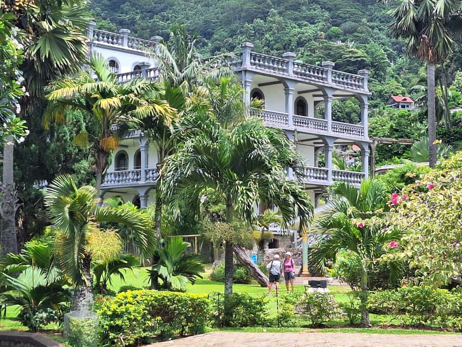 Private half day tour with free rum tasting - Is $158 good value for your group?