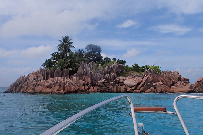 Private Seychelles Islands Tour by Boat with snacks & drinks - Practical details that can shape your morning