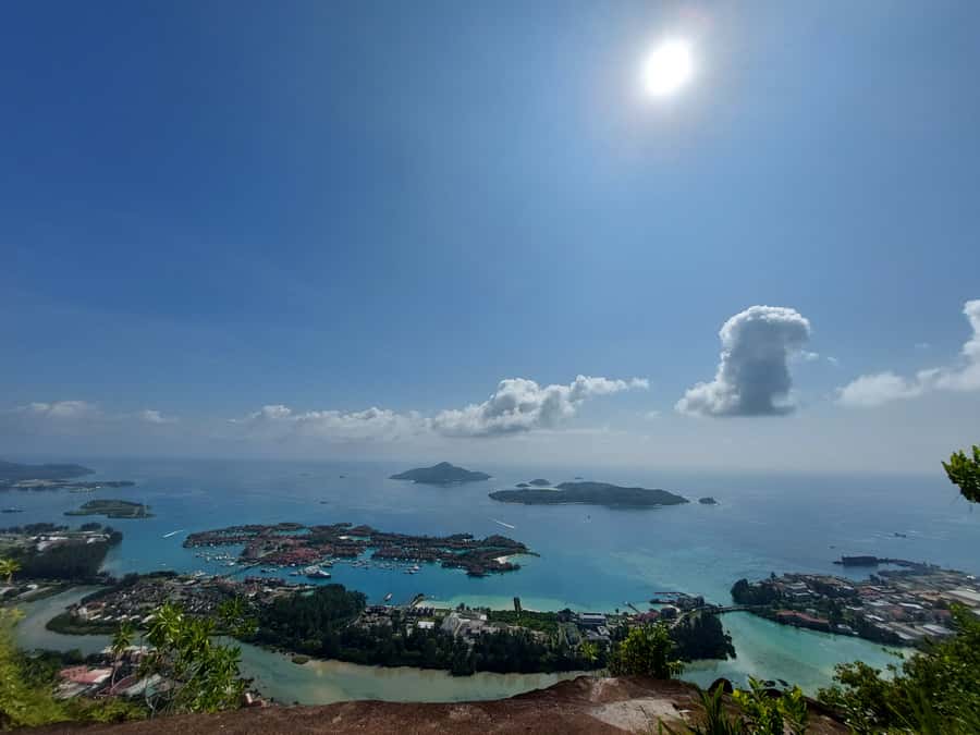 Seychelles: Best of Mahe Private Tour - Starting in Victoria at the market and Indian Temple