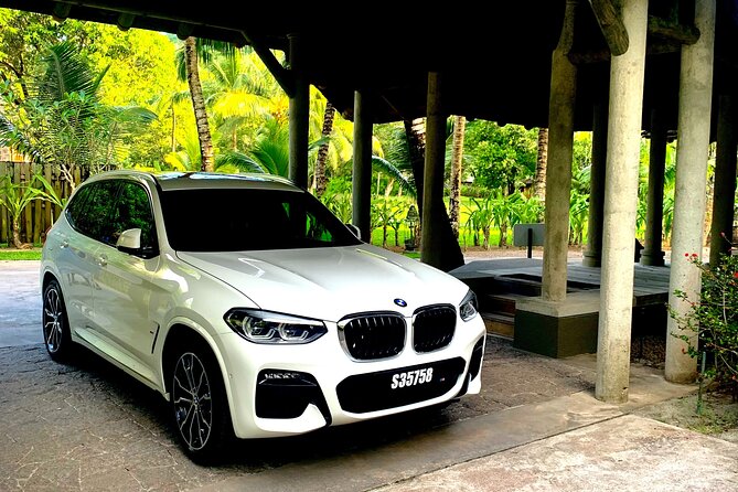 Seychelles VIP Transport Services - Meeting your chauffeur at the airport