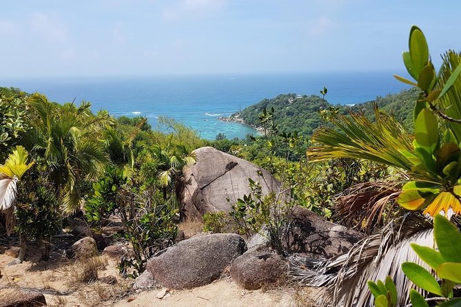 Skip the Line: Fond Ferdinand Trail Tour Ticket - The uphill walk to the 360-degree viewpoint