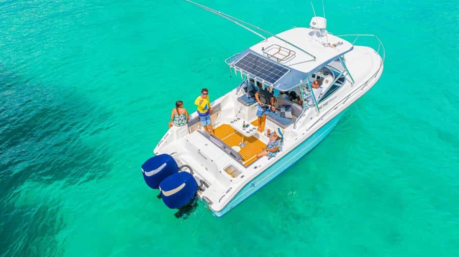 Snorkeling St-Pierre Marine Park and Anse Petite Cour - Anse Petite Cour gives you a second chance in the water