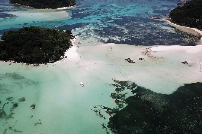 St Anne Marine Park & Moyenne Island, Creole Lunch (Private Boat) - What the private format really adds