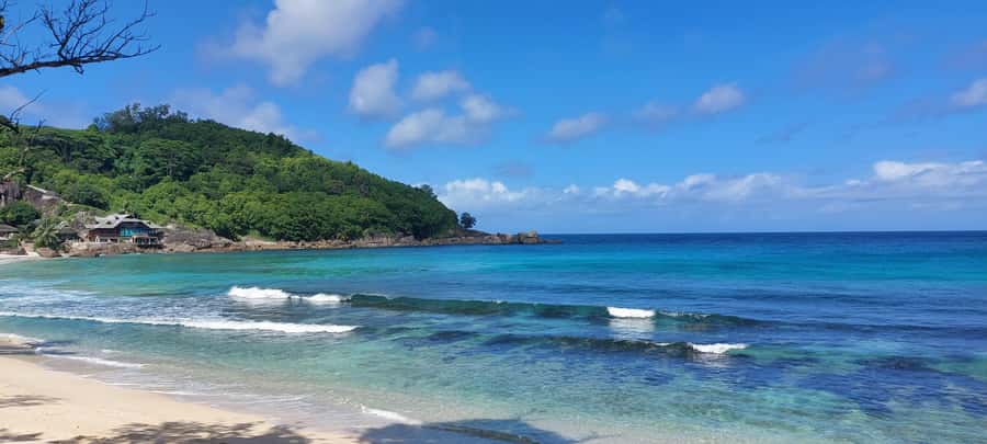 Tour Mahe Seychelles your way. Victoria national park beache - Why this Mahé tour makes sense after the outer islands