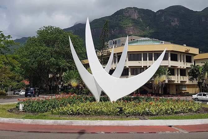 Victoria City Tour | Mahé, Seychelles | Private walking tour | - The Supreme Court and flexible sightseeing