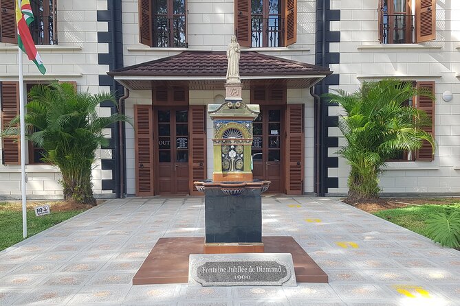 Victoria City Tour | Mahé, Seychelles | Private walking tour | - Adding the Botanical Garden